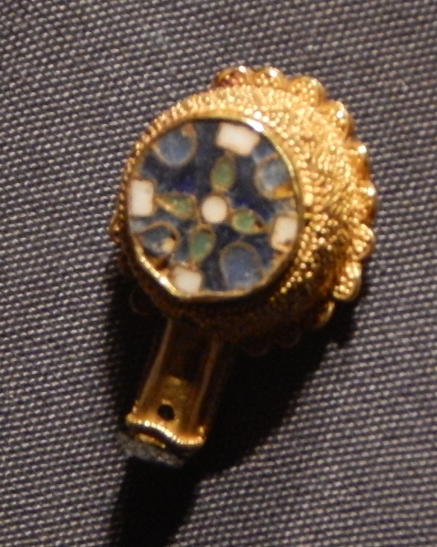 File:Ashmolean Aestel - Minster Lovell Jewel (AN1869.20)-22-.jpg