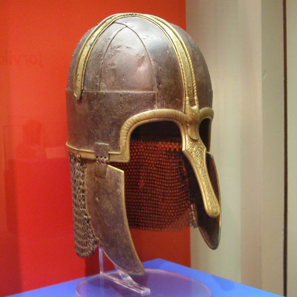 File:Coppergate Helmet.jpg