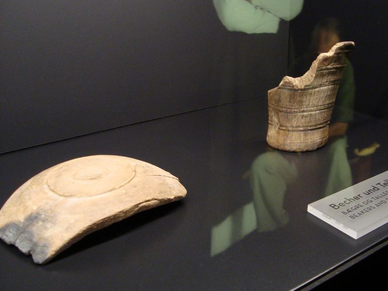 File:Hedeby Wood Cup.JPG
